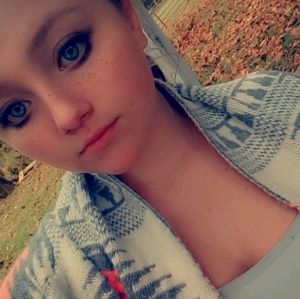 Meet your Posher, Cheyanne